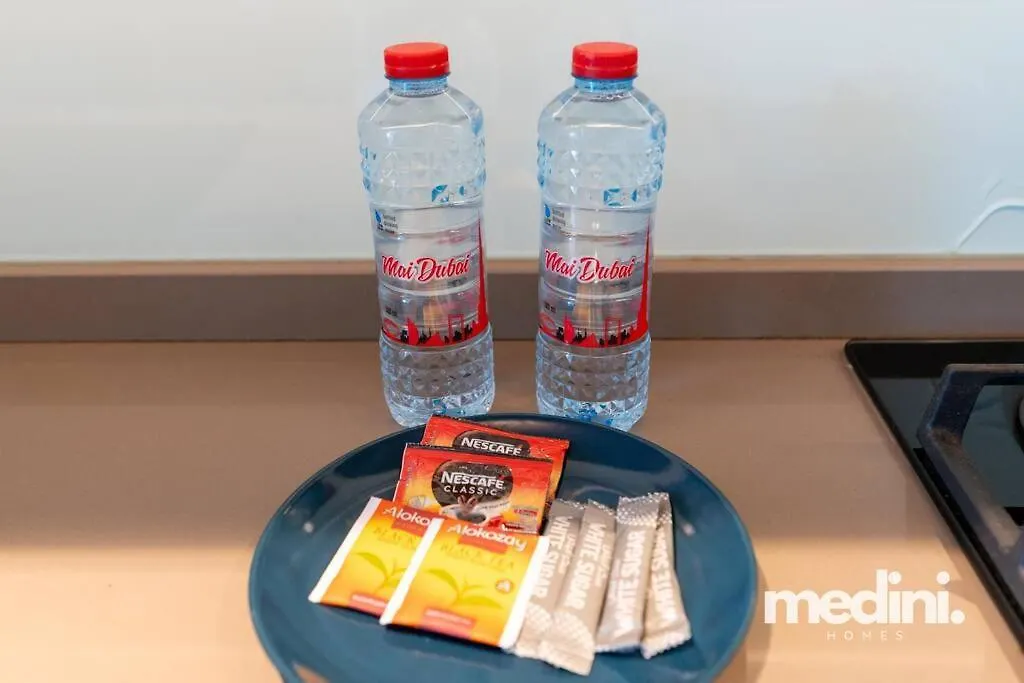 Studio One - Dubai Marina - Pool, Sauna, Hammam And Gym 0*,  아랍에미리트